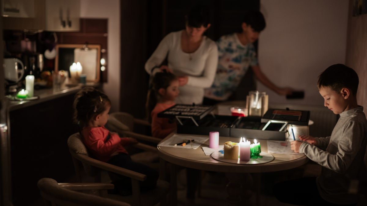 Jak zachować się na wypadek wystąpienia blackoutu?