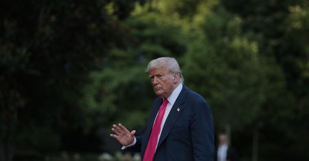Apel Trumpa. Pracuje nad zawieszeniem broni między Tajlandią a Kambodżą