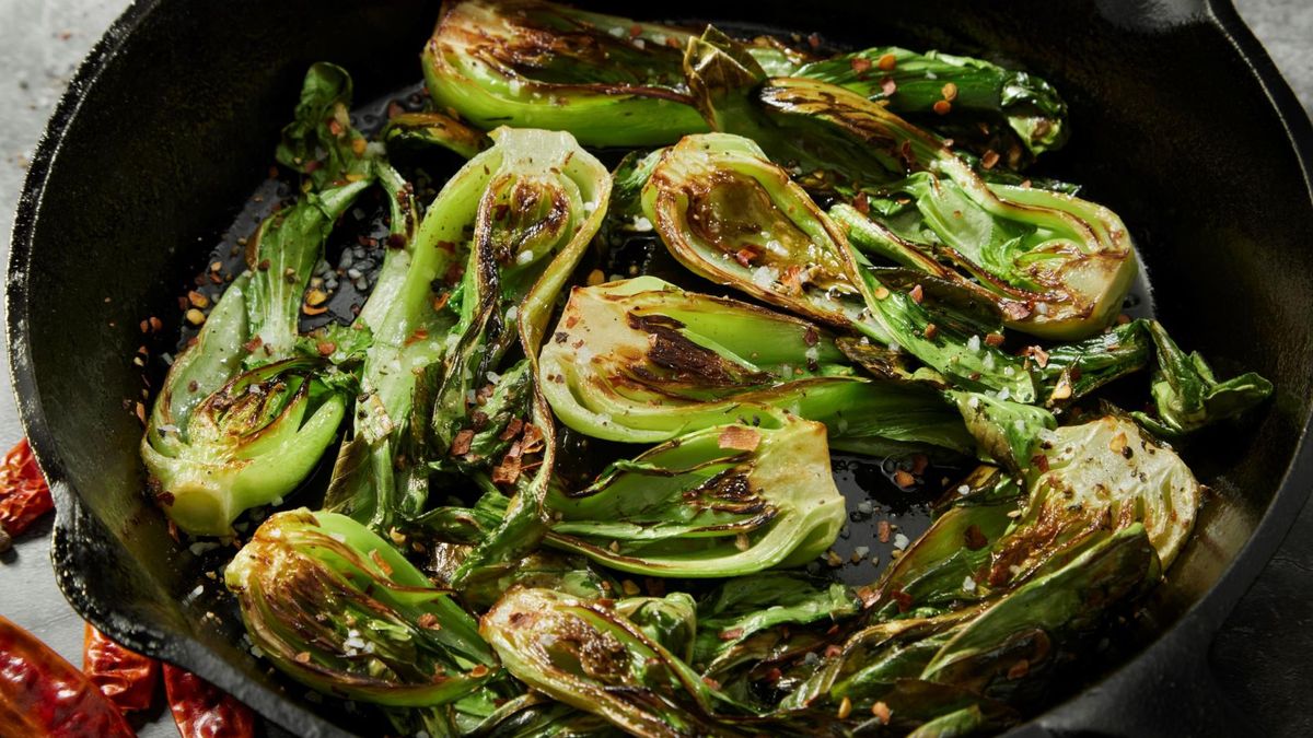 Pak choi zawiera antyoksydanty, które chronią komórki przed stresem oksydacyjnym.