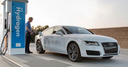 Honda, Nissan i Toyota oraz Audi intensywnie pracują nad rozwojem wodorowej motoryzacji