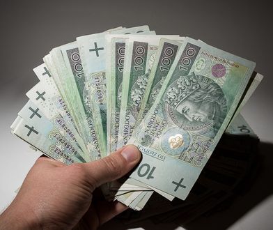 Myślał, że inwestuje w kryptowaluty. Stracił 200 tys. zł