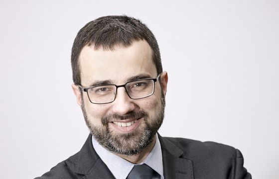 Przemysław Przybylski za Izabelę Mościcką rzecznikiem prasowym Credit Agricole Bank Polska