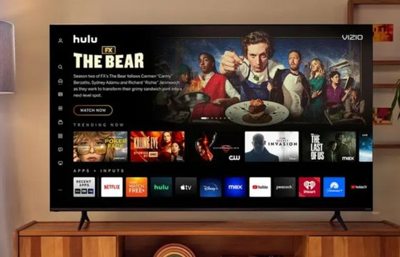 Sieć hipermarketów przejmuje producenta telewizorów Smart TV