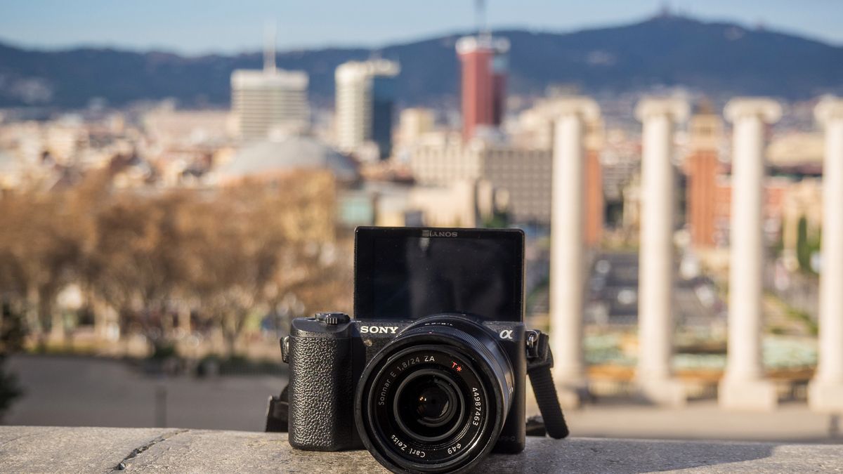 Sony A5100 - mały na zewnątrz, wielki w środku [test] 1