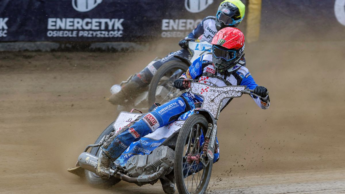 WP SportoweFakty / Michał Krupa / Na zdjęciu: Paweł Przedpełski w kasku czerwonym