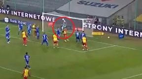 Kosztowna wpadka bramkarza Wisły. Sprezentował gola rywalom [WIDEO]