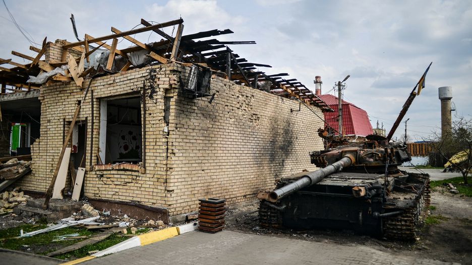 Masakra Rosjan, 200 nie żyje. Tropią teraz partyzantów