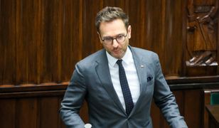 Kolejny dzień obrad i kolejna afera. "To się nazywa rozdwojenie jaźni"