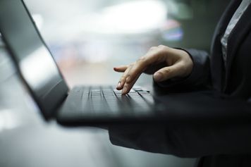 Wyciekły dane o lekach i receptach. Rząd zapowiada "Cyber Piątkę"