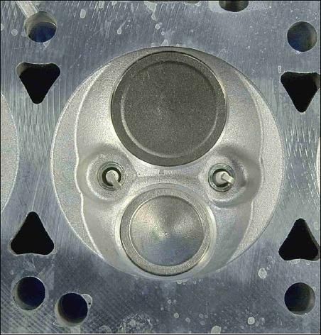 Komora spalania Hemi 5.7 - autospeed.com
