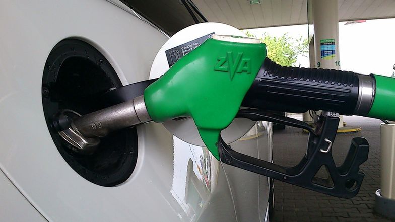 Ceny paliw już są wysokie. Eksperci: podwyżek na razie nie będzie