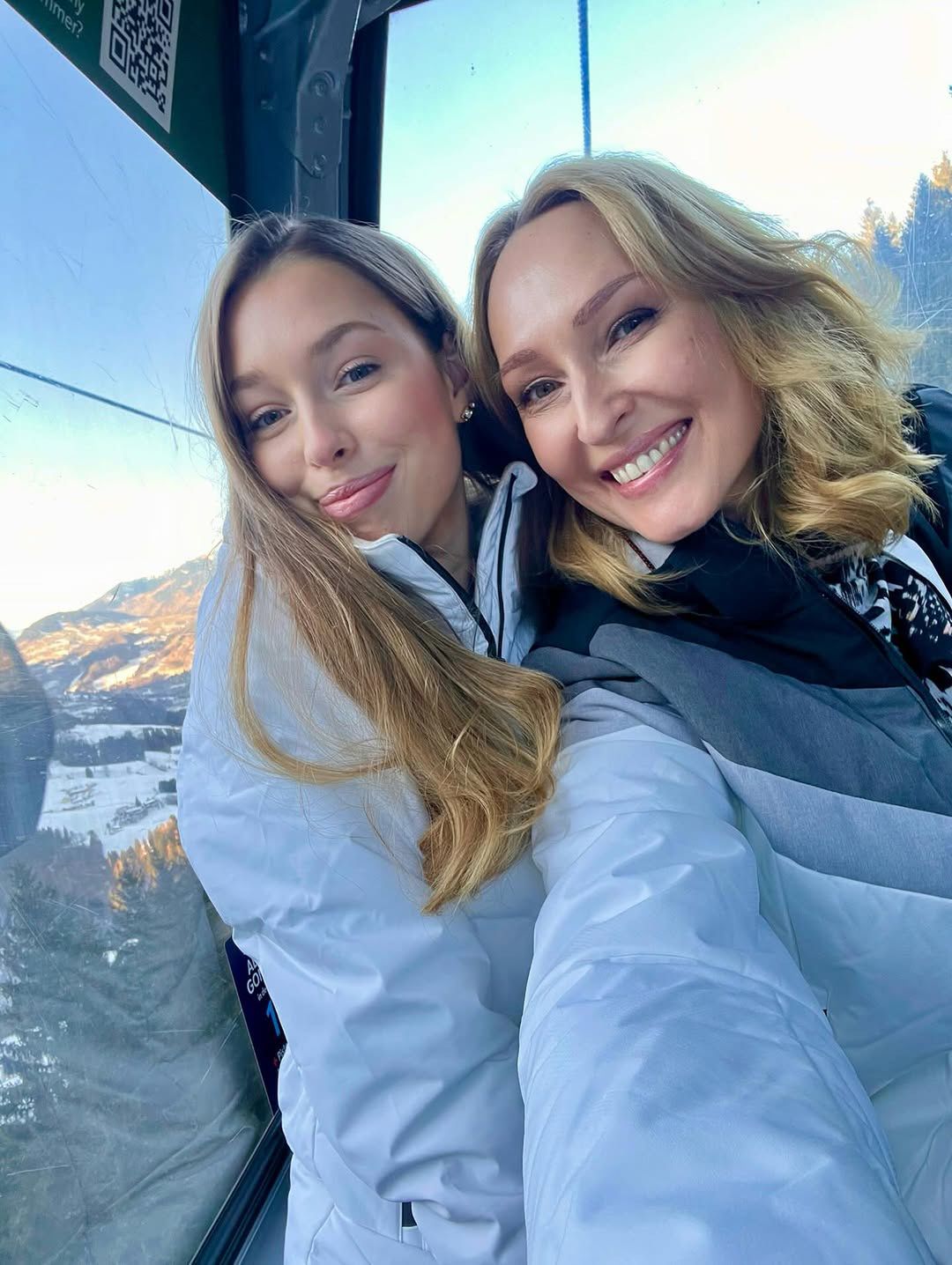 Anita Lipnicka z córką