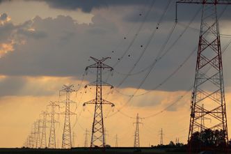 Ceny prądu w 2023 r. To będzie kluczowy czynnik przy ustalaniu taryf?