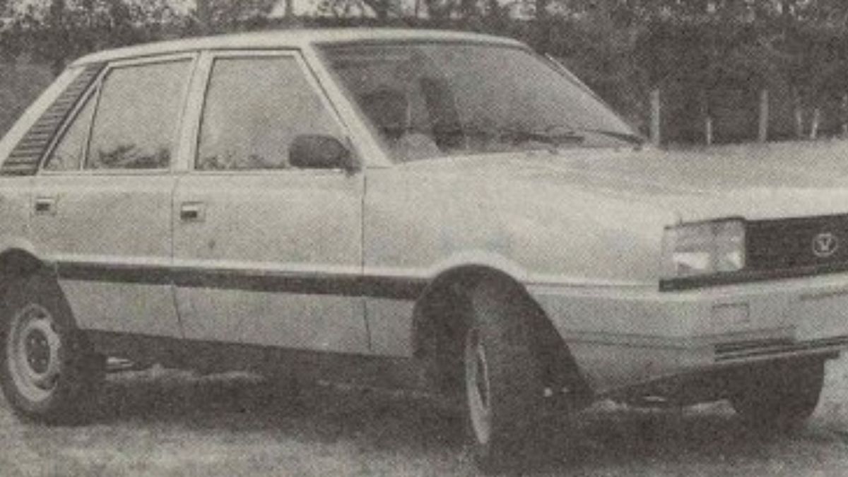 Dongfanghong Yituo LT5022, a dla niektórych "chiński Polonez"