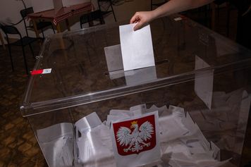 68 członków komisji z zarzutami. Nierzetelne liczenie głosów w wyborach prezydenckich