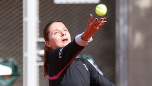 Dwa sety i koniec. Niespodzianka w meczu Mai Chwalińskiej