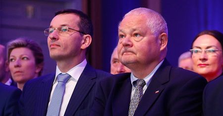 Prezes Glapiński nieusuwalny? Opozycja i NBP szykują się na wojnę, której może nie być