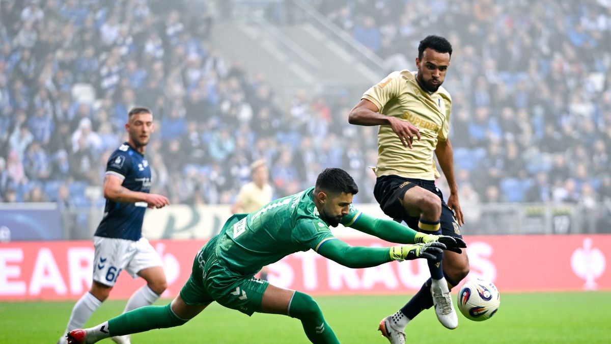 PAP / PAP/Jakub Kaczmarczyk / W meczu Lecha z Motorem emocji nie brakowało 