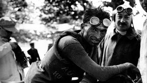 Kto zabił dwukrotnego triumfatora Tour de France? Jego ciało znaleziono przy wiejskiej drodze