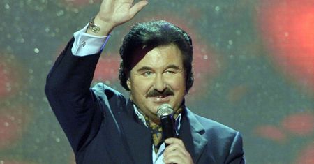 To już pewne. Powstanie serial o Krawczyku. Kto wcieli się w artystę?