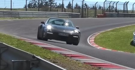 Nowe Porsche 911 Turbo i Turbo S pokazują na Nürburgringu, co potrafią
