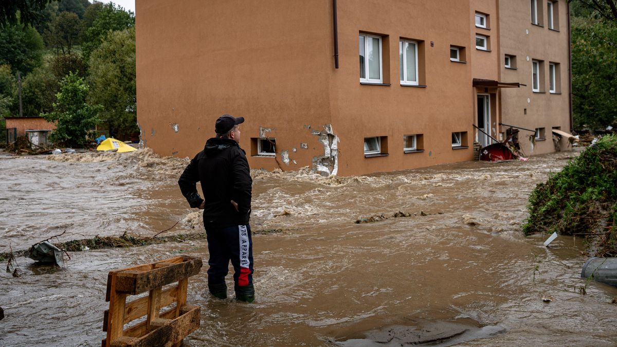 JESENIK, CZECH REPUBLIC - SEPTEMBER 15: A resident looks at his flooded house in Jesenik, Czech Republic on September 15, 2024. Floods caused by heavy rains have been battering central and eastern Europe (Photo by Lukas Kabon/Anadolu via Getty Images)