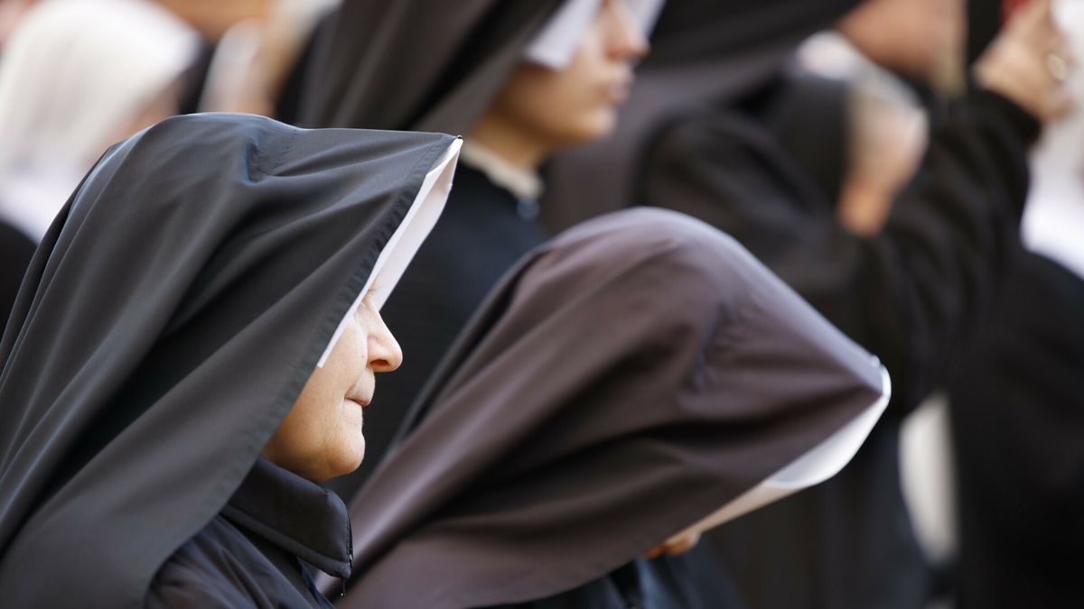 Dzie? Wszystkich ?wi?tych
01.11.2023. Warszawa. Dzien Wszystkich Swietych. Fot. Filip Naumienko/REPORTER
Filip Naumienko/REPORTER