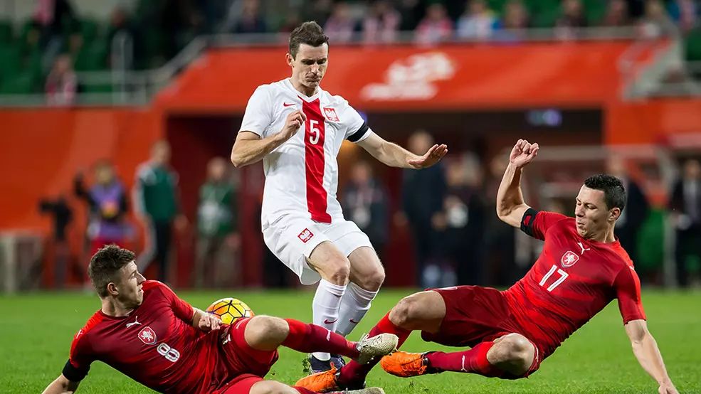 Fotoreporter ”Wyborczej” stanie przed sądem. Grozi mu grzywna i zakaz stadionowy 1