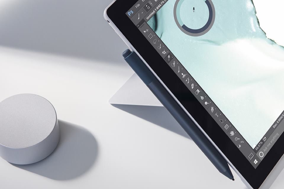 Surface Pro z LTE 1 grudnia, na początku tylko dla biznesu