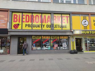 "Biedromarket" z ubraniami za 10 zł. Biedronka zdziwiona