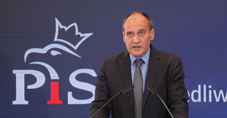 Wotum nieufności dla Czarnka? Kukiz zdradził, jak zagłosuje