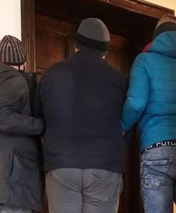 Śląskie. Policjant uratował skatowanego mężczyznę. Sprawca pobicia trafił do aresztu