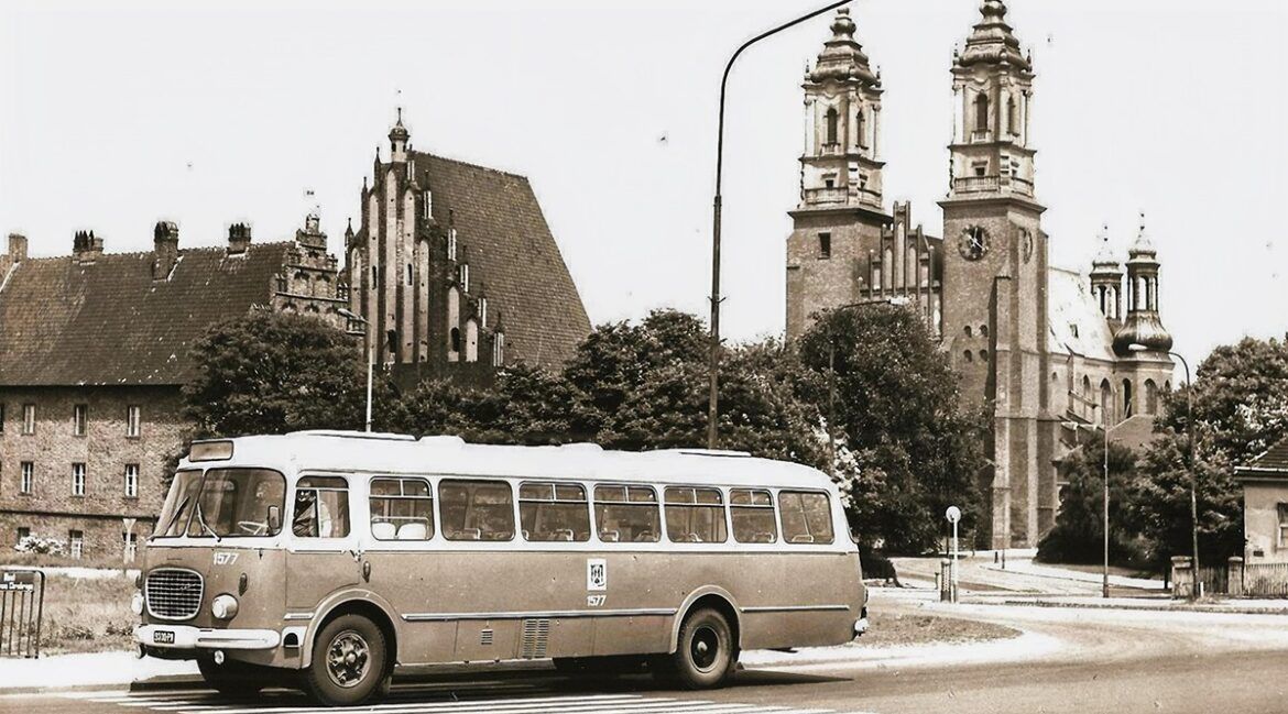 Rozwój sieci autobusowej Poznania w latach 70. Z jednej linii powstały… trzy