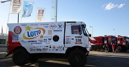 Dakar: poważne problemy polskiej ciężarówki
