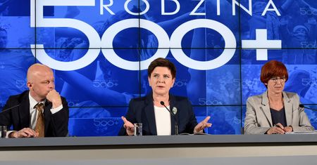 Skutki gospodarcze programu 500+. "Impulsu wzrostowego nie widać"