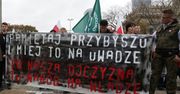 Protesty zwolenników i przeciwników przyjęcia uchodźców w Polsce