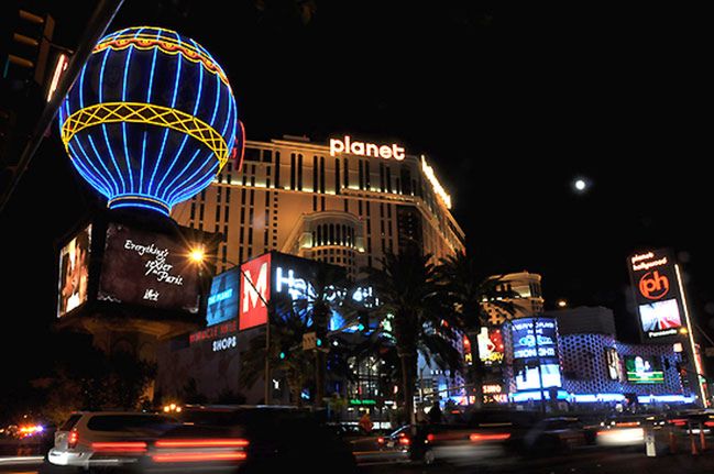 W Las Vegas samochód wjechał w tłum - 1 zabity, 37 rannych