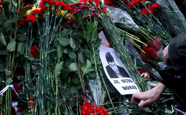 Zabójstwo Borysa Niemcowa. Merkel jest wstrząśnięta, Hollande mówi o hańbie