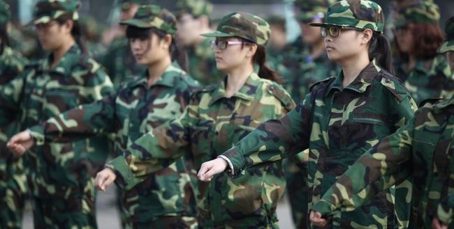 Nieustraszone agentki. Kobiety, które ochraniają chińskie elity