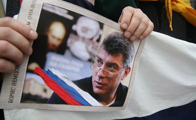 Eurodeputowani oburzeni zabójstwem Niemcowa. "To powrót do czasów stalinizmu"
