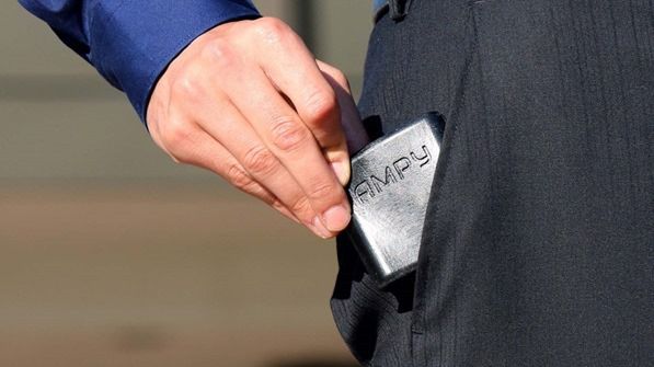 Ampy - czas na świetną kinetyczną ładowarkę do smartfonów 1