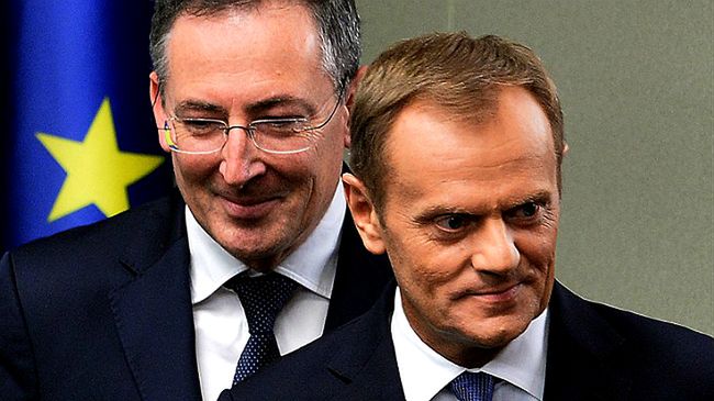 Bartłomiej Sienkiewcz i Donald Tusk