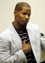 Jamie Foxx-wiolonczelista podoba się paniom