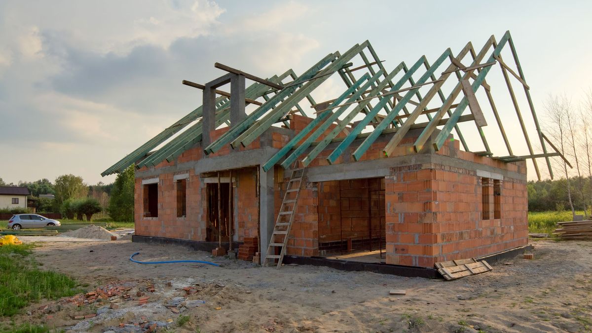 Wyższe ceny za energię można częściowo obejść już na etapie budowy domu 