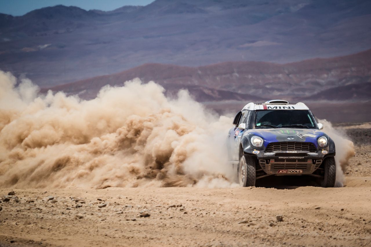 Etap 11 Rajdu Dakar 2015 – dwóch Polaków jedzie po podium