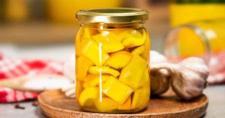 Cukinia à la ananas to hit ze słoika. Idealnie sprawdzi się do sałatek i deserów