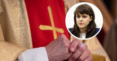 Episkopat chce kolejnego zakazu. Prawniczka ich podsumowała