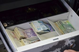 Skarbówka wzięła się za podłódzkie centra handlowe. Dziesiątki milionów złotych strat