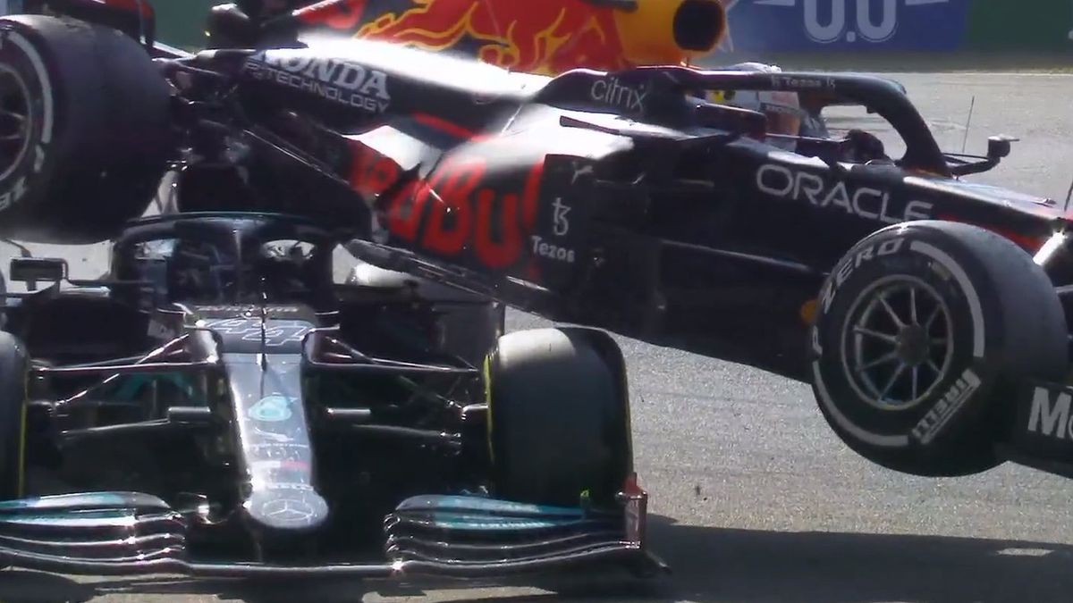 wypadek Lewisa Hamiltona i Maxa Verstappena