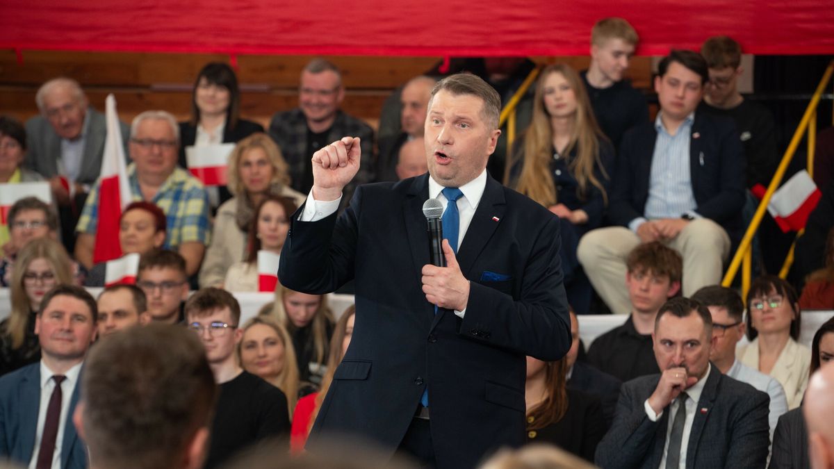 Spotkanie z Przemyslawem Czarnkiem w Lubartowie
Fot. Krzysztof Radzki/East News, 14.03.2026. Lubartow (woj. lubelskie). Spotkanie z Przemyslawem Czarnkiem (n/z) kandydatem PiS na premiera w Lubartowie.
Krzysztof Radzki